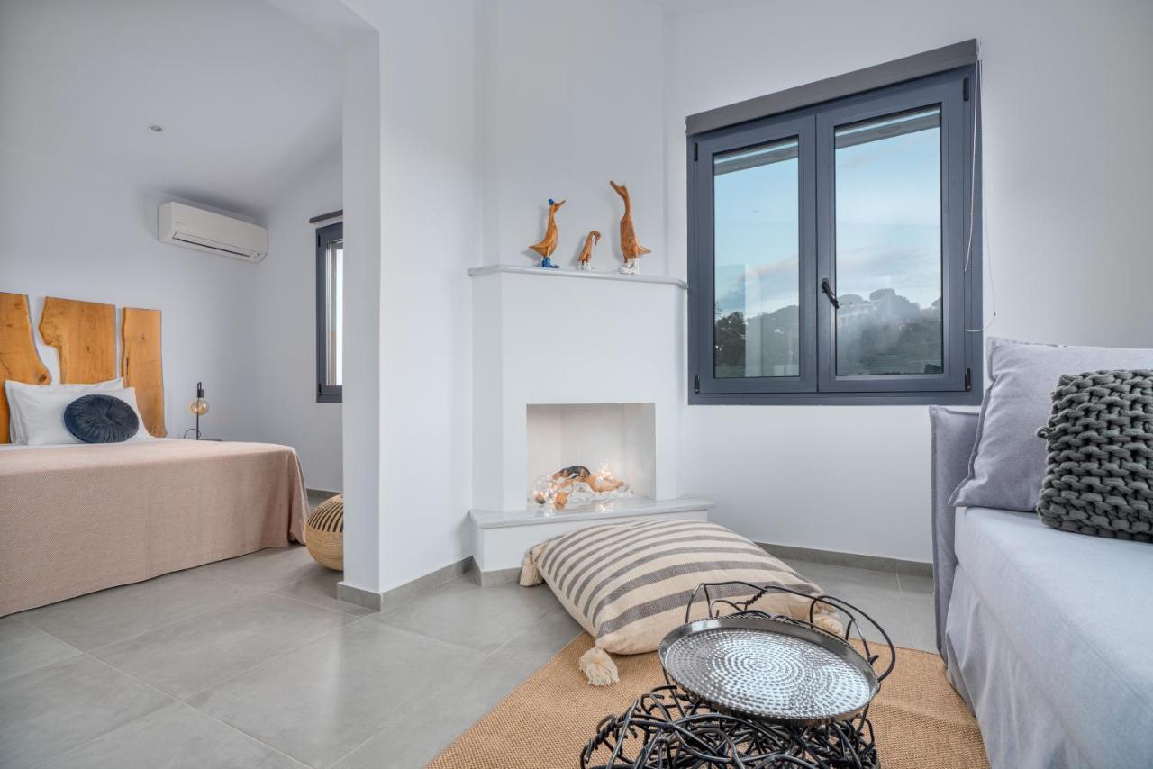 Mythos Luxury Villa-skiathos * Troulos